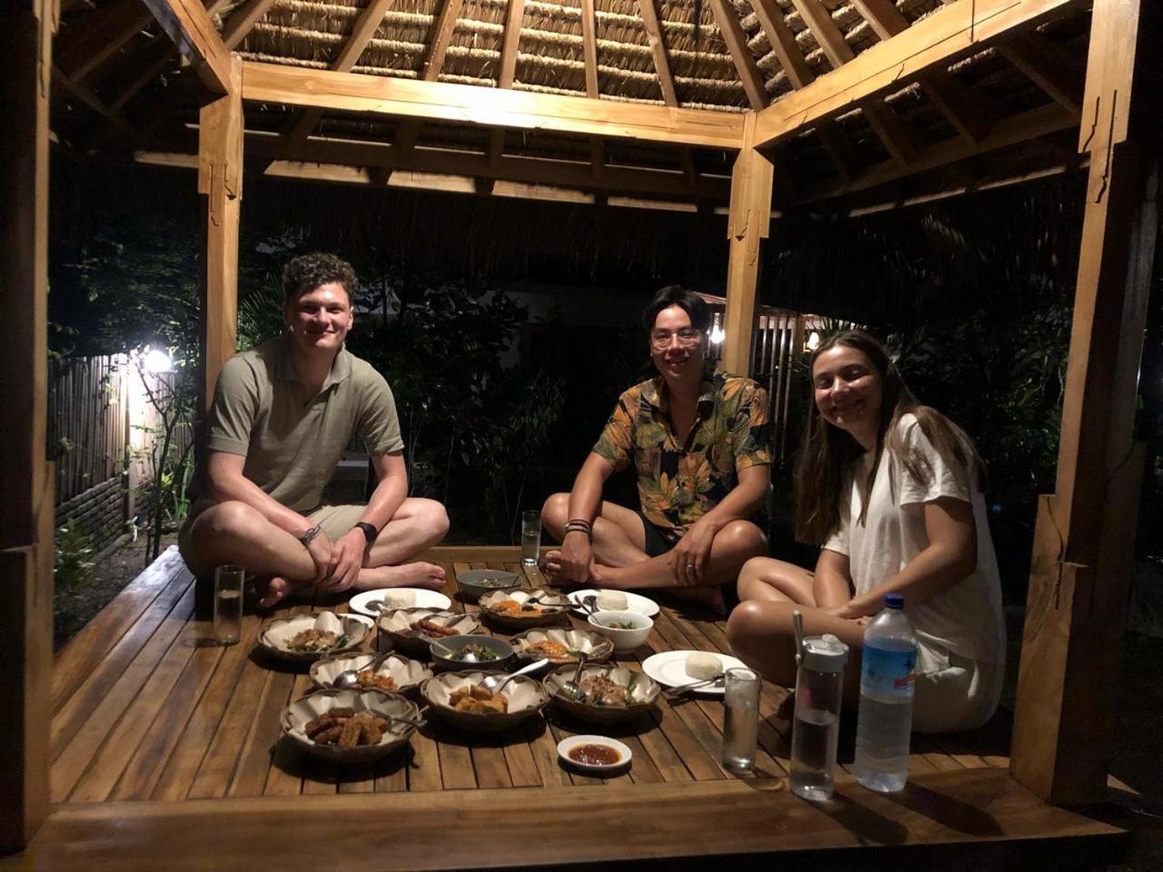 Bale Kebon Rangsot Apartment Pemenang Exterior foto