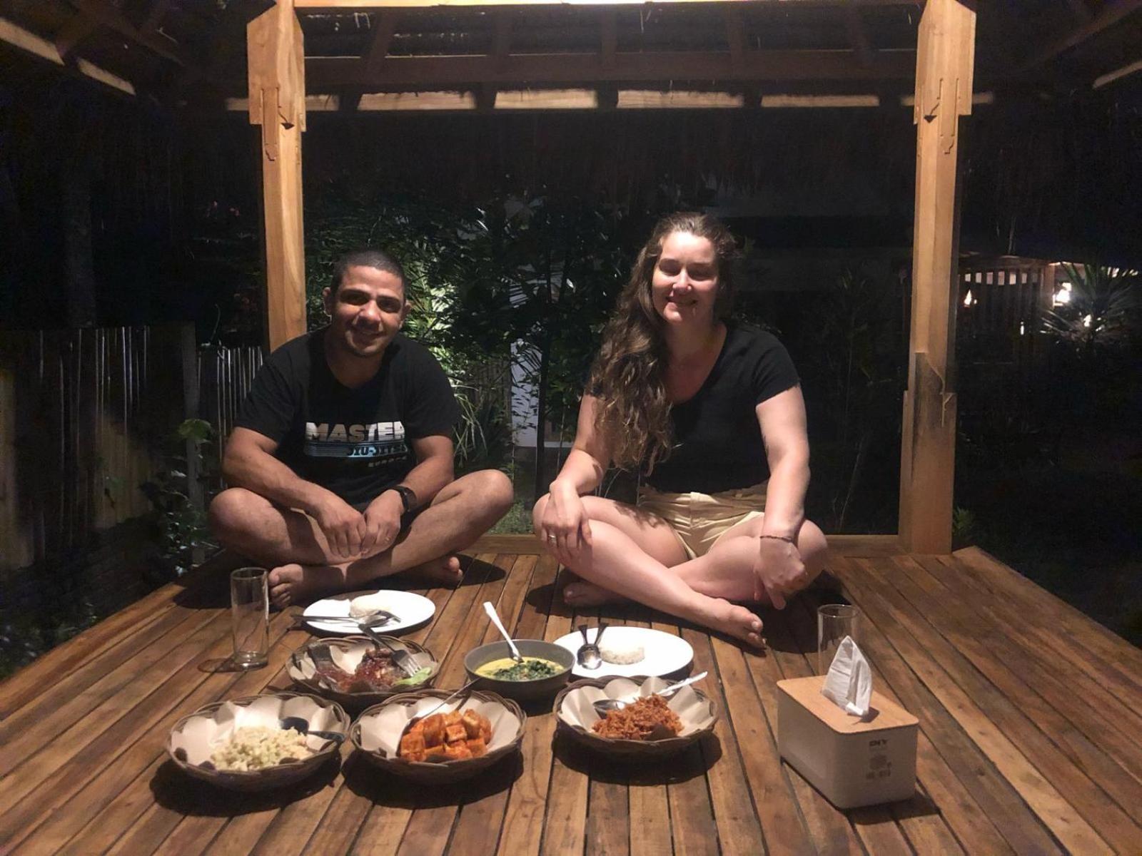 Bale Kebon Rangsot Apartment Pemenang Exterior foto
